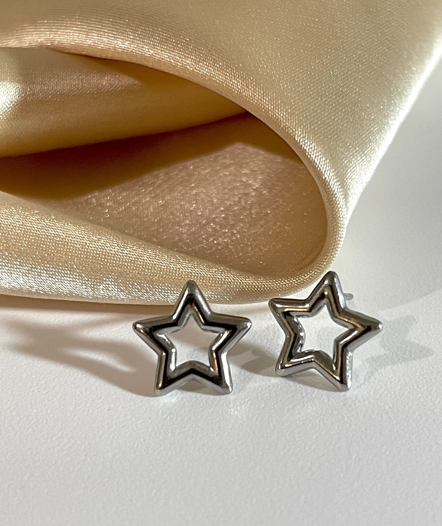 Stars Studs