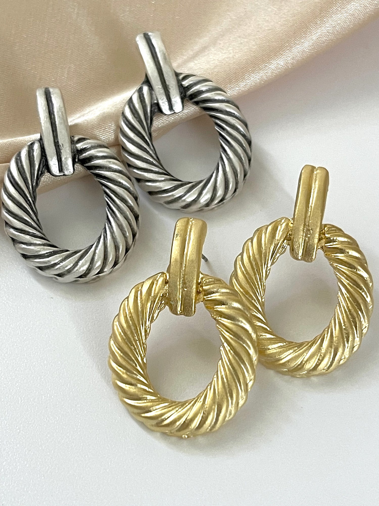 Circle Earrings