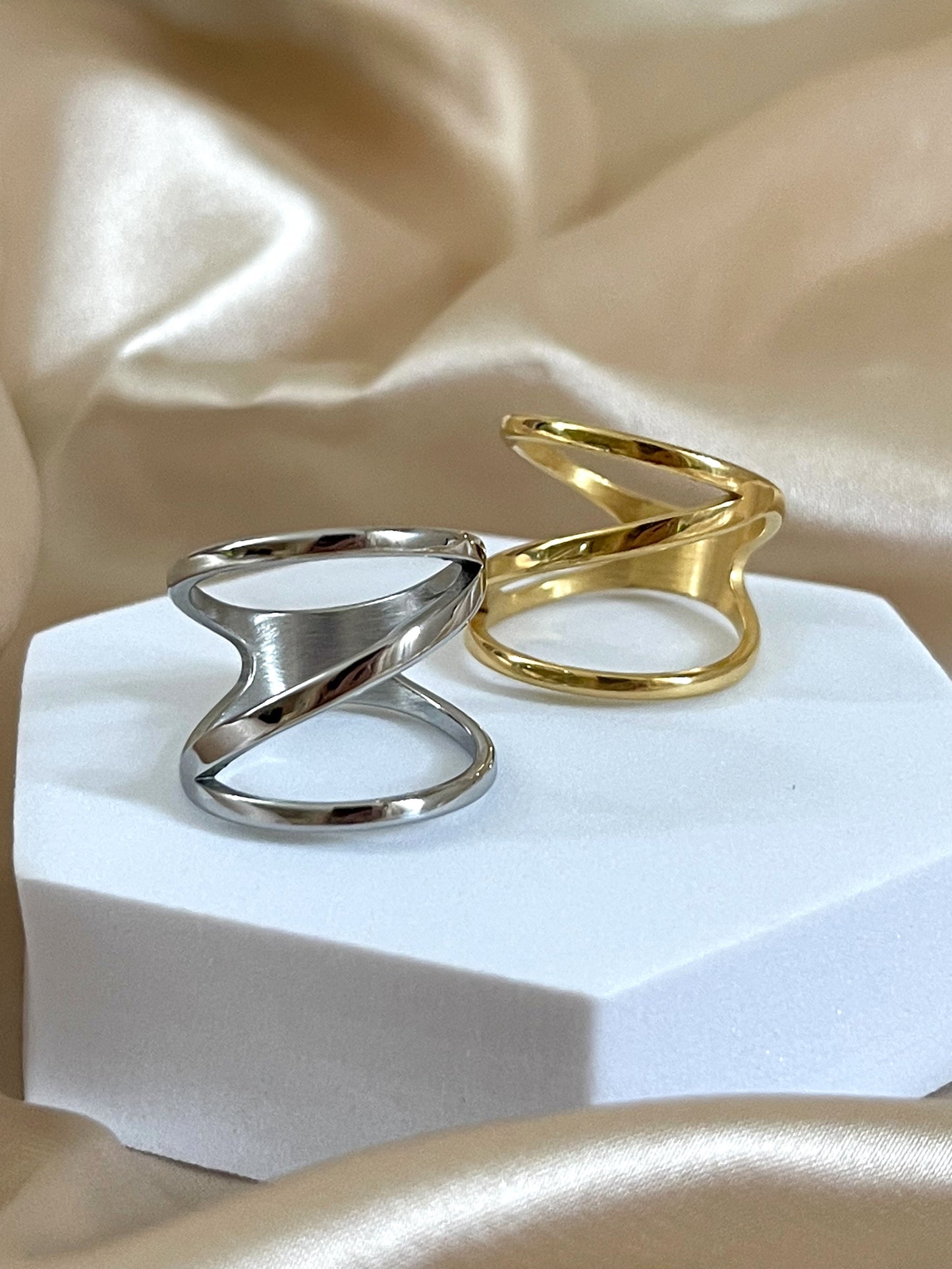 Cross Rings