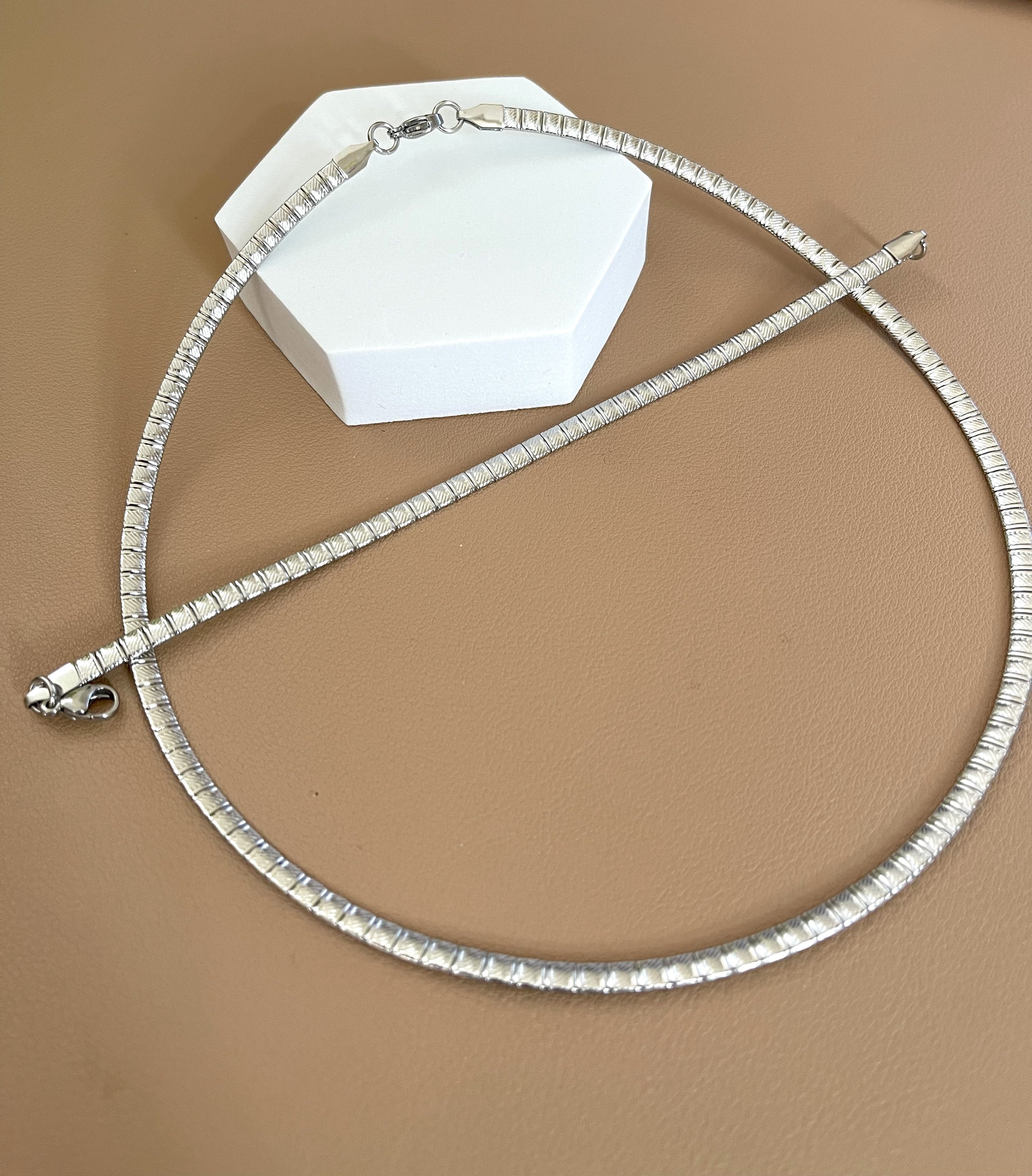 Omega Set – Azores Jewelry