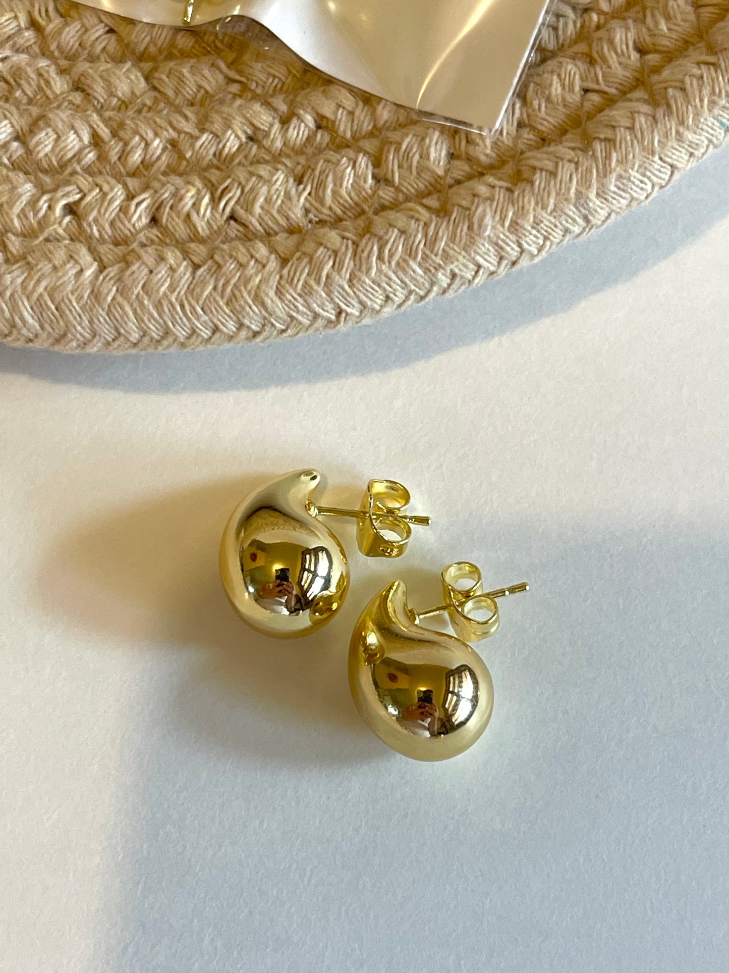 Aretes- Dorado y Plata- Gotita