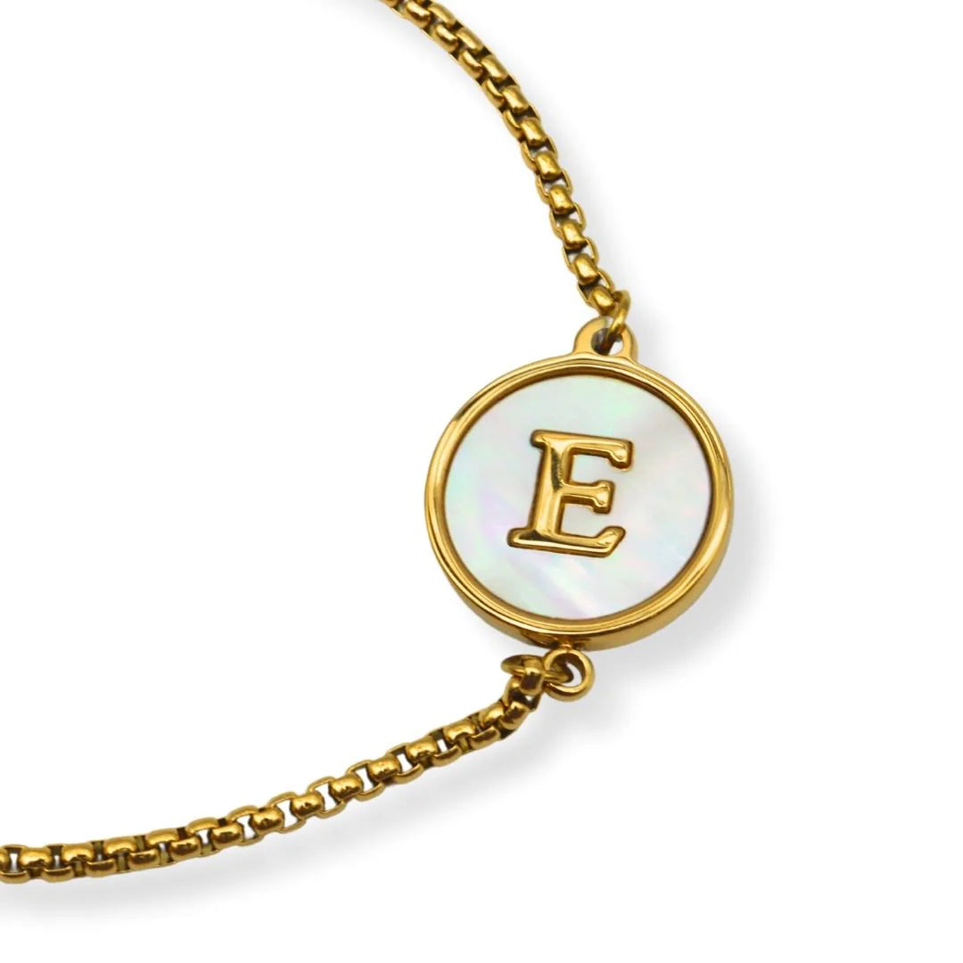 Pulsera con iniciales Dorada A-Z Ajustable