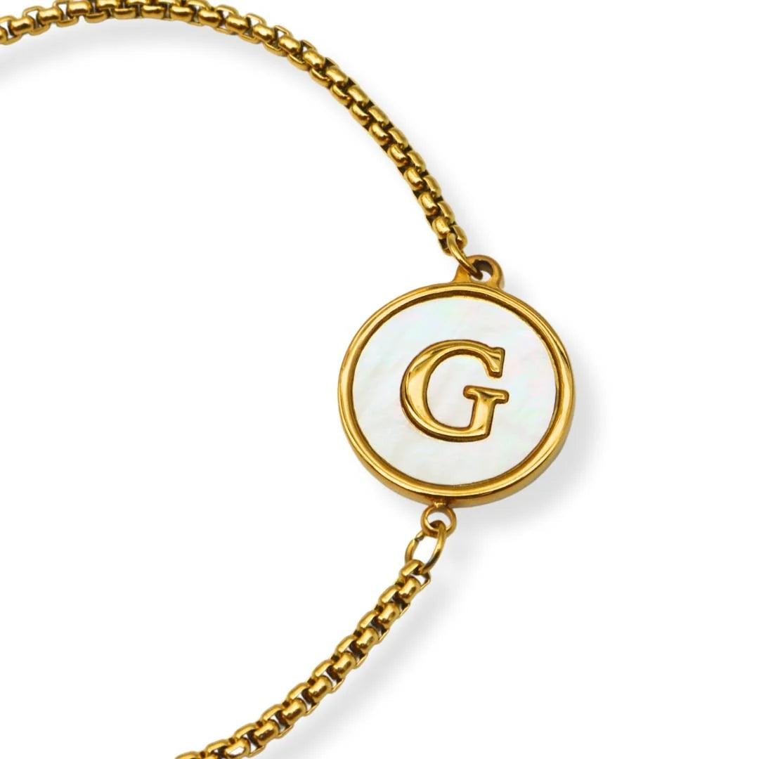 Pulsera con iniciales Dorada A-Z Ajustable