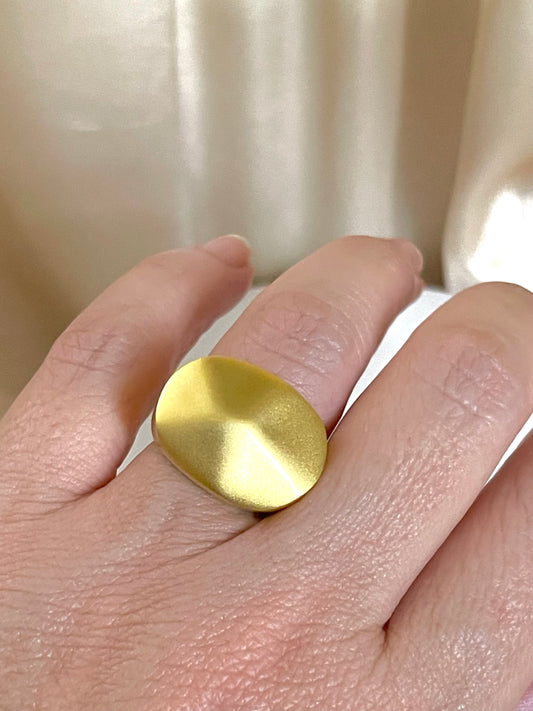 Geometric Ring