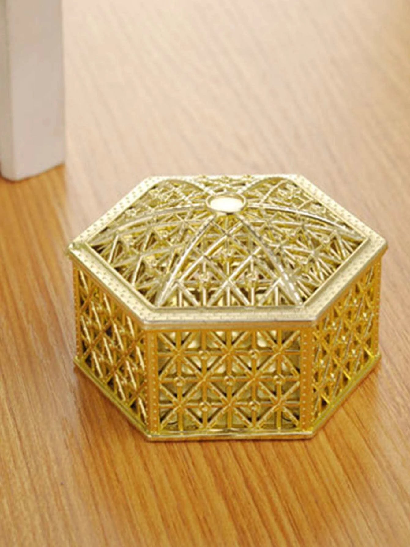 Geometric Storage Box