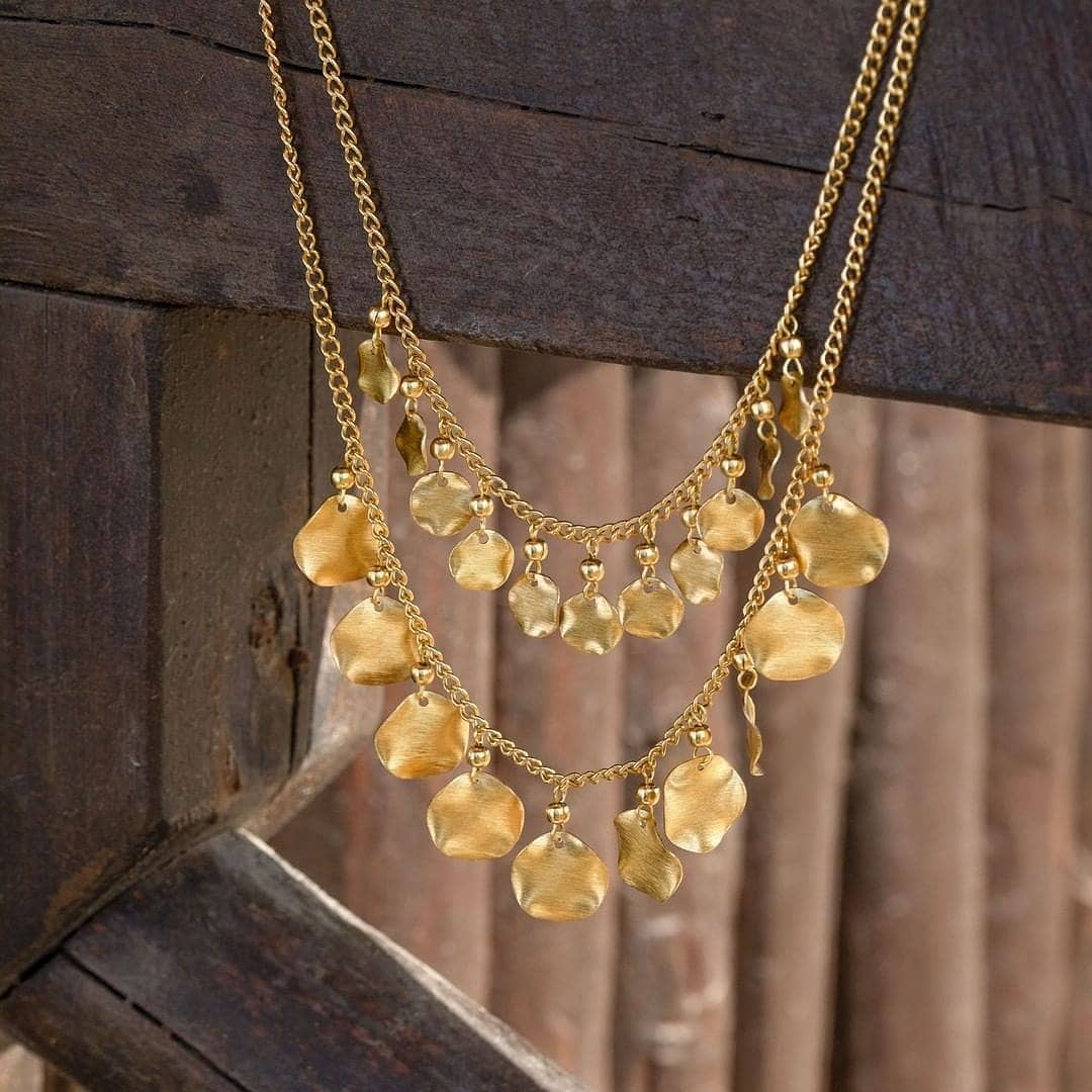 Wavy Coins multilayer Chain