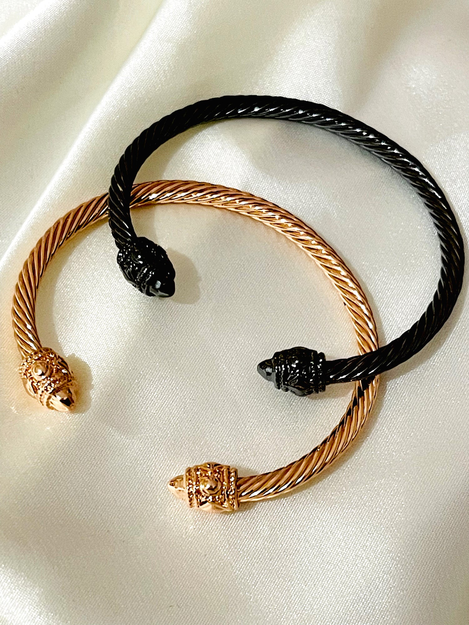 Enameled Bracelet-Rosalia