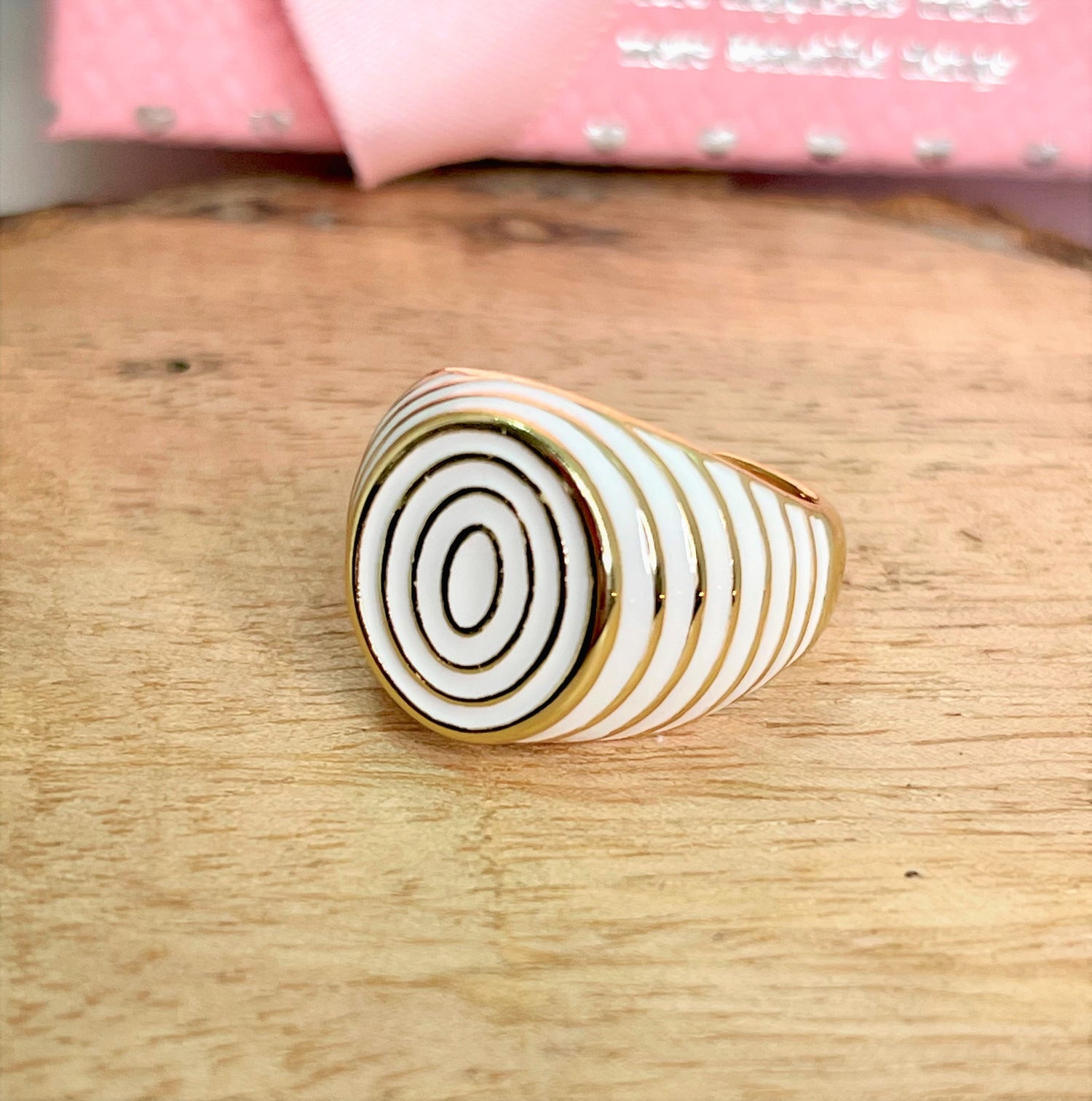 Snow White/White and Gold Ring